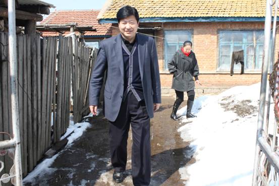 ����չ��ˮƽ���ɲ��»��㡱��5+